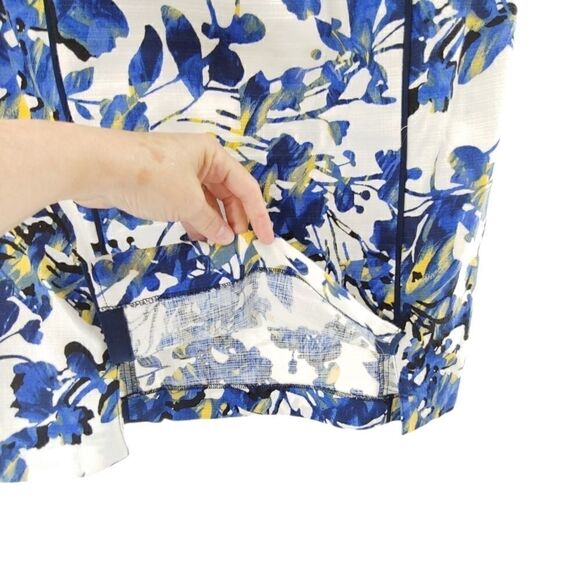 Striking floral pencil skirt size 10 - Picture 6 of 7